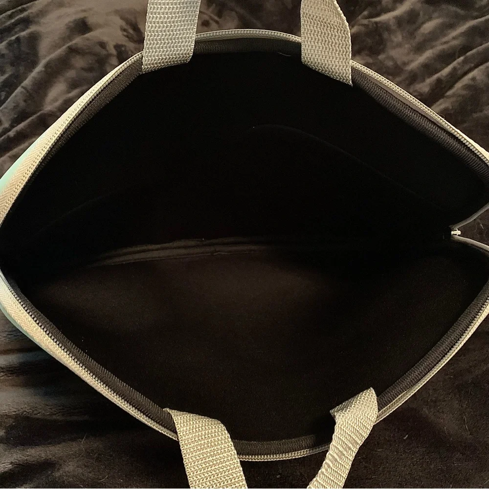 Laptop bag
